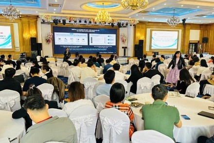 Quang cảnh buổi tập huấn nghiệp vụ báo chí về ứng dụng trí tuệ nhân tạo.