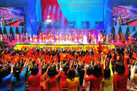 Phụ nữ Việt Nam - những chặng đường vẻ vang