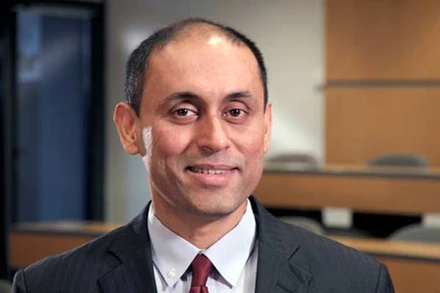 Giáo sư Soumitra Dutta, Hiệu trưởng Trường Kinh doanh Saïd thuộc Đại học Oxford là thành viên mới của Hội đồng Giải thưởng VinFuture.