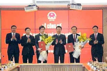 Công bố quyết định điều động, bổ nhiệm Thứ trưởng Bộ Khoa học và Công nghệ.