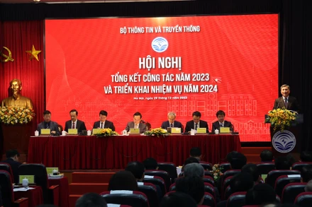 Toàn cảnh Hội nghị Tổng kết công tác năm 2023, triển khai nhiệm vụ năm 2024 của Bộ Thông tin và Truyền thông.