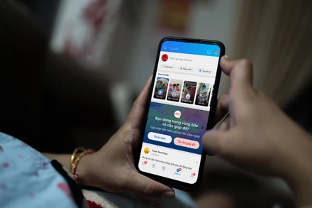 Người dân miền trung có thể tìm kiếm trợ giúp trong bão lũ qua Zalo.