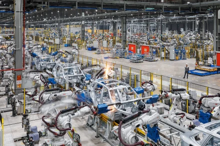 Vingroup thành lập công ty nghiên cứu và phát triển người máy