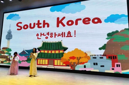 Khám phá văn hóa thế giới thông qua các dự án trong lớp học