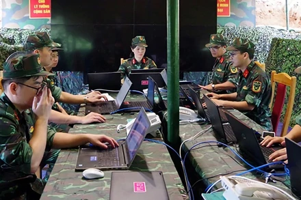 Cán bộ, nhân viên Trung tâm 586, Bộ Tư lệnh 86 (Bộ Quốc phòng) tham gia diễn tập PT-23. (Nguồn: Bộ Tư lệnh 86)