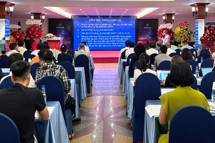 Quang cảnh hội thảo.