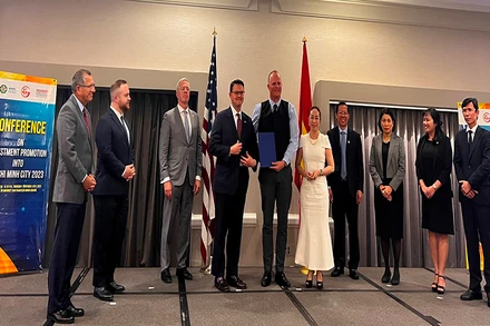 Lãnh đạo Ủy ban nhân dân Thành phố Hồ Chí Minh gặp gỡ, đối thoại với các doanh nghiệp của Hoa Kỳ tại thành phố San Francisco.