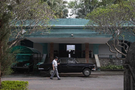 Công trình nhà D67 được xây dựng từ năm 1967 với thiết kế chắc chắn, tường dày và mái bê tông chịu lực. Ngôi nhà có kích thước 43,02 x 20,85m, chiều cao đỉnh mái 7,89m.