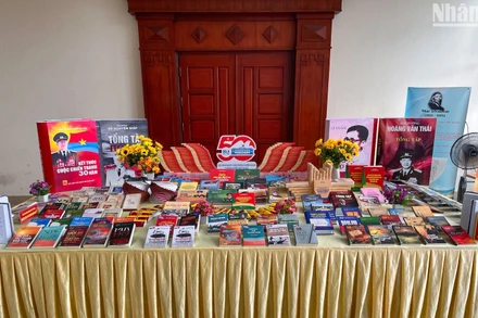 Bộ sách có giá trị đặc biệt kỷ niệm 50 năm đại thắng mùa xuân 1975.