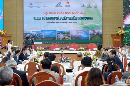 Quang cảnh Hội thảo.