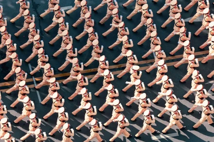 [Ảnh] Mãn nhãn với hình ảnh các khối diễu binh, diễu hành nhìn từ trên cao