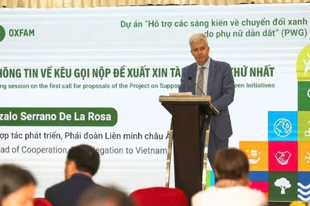 Ông Gonzalo Serrano, Phó Ban hợp tác phát triển, Liên minh châu Âu tại Việt Nam chia sẻ nhân khởi động dự án tại Hà Nội. (Ảnh: PV)