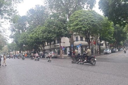 Một góc phố thuộc khu vực phía Đông Hồ Hoàn Kiếm (Ảnh: K.C)