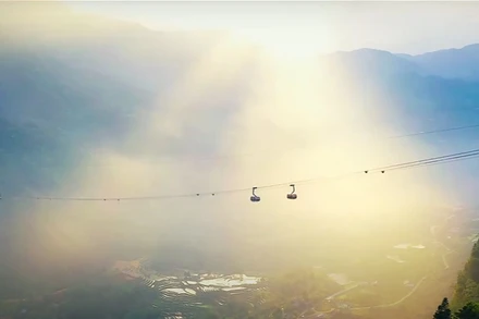 Đến Việt Nam, du khách sẽ được khám phá những cảnh quan thiên nhiên kỳ vĩ. (Ảnh: Cục Du lịch quốc gia Việt Nam)