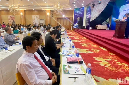 Toàn cảnh Hội nghị xúc tiến, quảng bá du lịch đồng bằng sông Cửu Long và Kiên Giang tại Hà Nội.