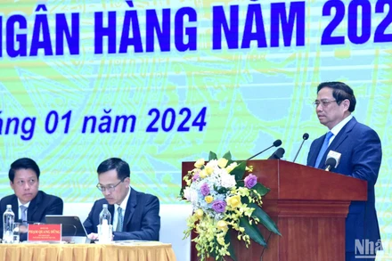 [Ảnh] Thủ tướng dự Hội nghị triển khai nhiệm vụ ngành ngân hàng năm 2024