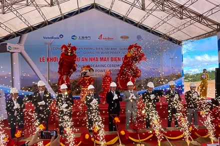 Nhà máy điện gió quy mô công suất 40MW sẽ được xây dựng tại xã Hướng Phùng, xã Tân Thành và thị trấn Lao Bảo, huyện Hướng Hóa, tỉnh Quảng Trị.