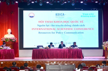 Quang cảnh Hội thảo khoa học quốc tế “Nguồn lực cho truyền thông chính sách”.