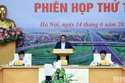 Thủ tướng Phạm Minh Chính chủ trì phiên họp.