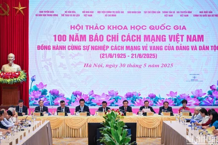 Quang cảnh Hội thảo khoa học quốc gia “100 năm Báo chí cách mạng Việt Nam đồng hành cùng sự nghiệp cách mạng vẻ vang của Đảng và dân tộc”.