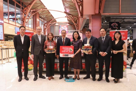 Sự kiện giới thiệu trái vải thiều Lục Ngạn tại Thái Lan do Central Group tổ chức.