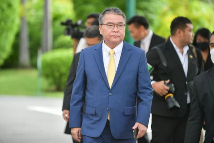 Người phát ngôn Chính phủ Thái Lan Chai Wacharonke.