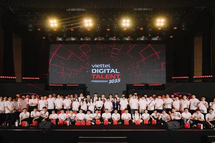 Lễ khai giảng Chương trình Thực tập sinh tài năng mùa thứ 5 của Viettel.