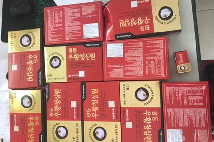 Lô thuốc "An Cung Hoàn" bị lực lượng quản lý thị trường thu giữ