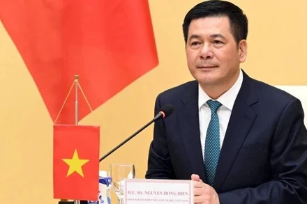 Bộ trưởng Công thương Nguyễn Hồng Diên đã có cuộc điện đàm với Trưởng Đại diện Thương mại Mỹ Jamieson L. Greer. (Ảnh: TTXVN)