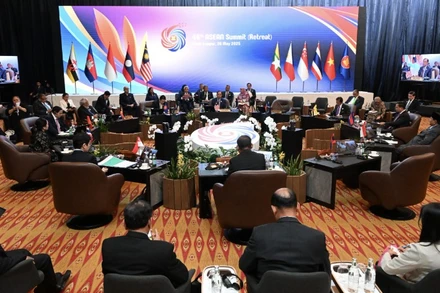 Quang cảnh phiên họp hẹp Hội nghị Cấp cao ASEAN lần thứ 46. (Ảnh: Ban tổ chức ASEAN 46)