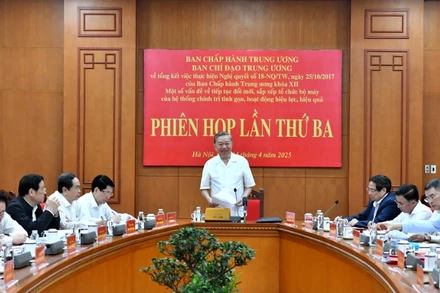 Tổng Bí thư Tô Lâm chủ trì Phiên họp lần thứ 3 về tổng kết việc thực hiện Nghị quyết số 18-NQ/TW. (Ảnh: ĐĂNG KHOA)