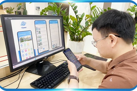 Hà Nội kiểm tra việc tiếp nhận, xử lý phản ánh, kiến nghị trên iHanoi. 