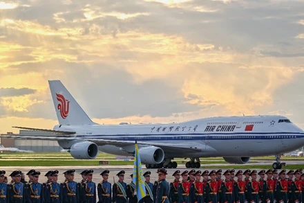 [Video] Nga điều tiêm kích hộ tống chuyên cơ Chủ tịch Tập Cận Bình