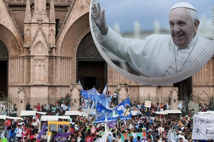 [Video] Vatican công bố ảnh Đức Giáo hoàng Francis trong bệnh viện