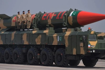 [Video] Pakistan phóng tên lửa giữa căng thẳng leo thang với Ấn Độ