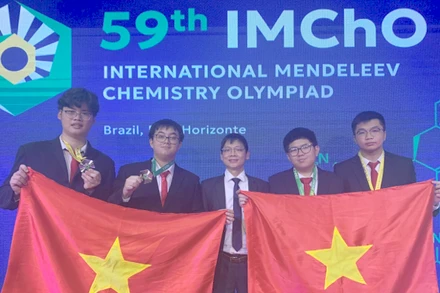 Học sinh Việt Nam đạt 4 huy chương Olympic Hóa học quốc tế Mendeleev lần thứ 59 năm 2025.