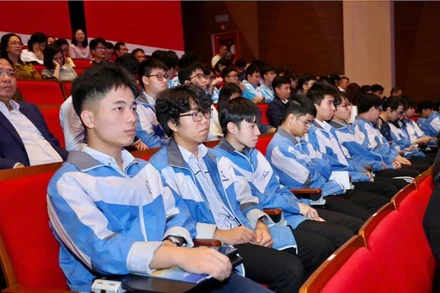 Học sinh tham dự Kỳ thi chọn đội tuyển quốc gia dự thi Olympic quốc tế và khu vực năm 2025 (Ảnh: Bộ Giáo dục và Đào tạo)