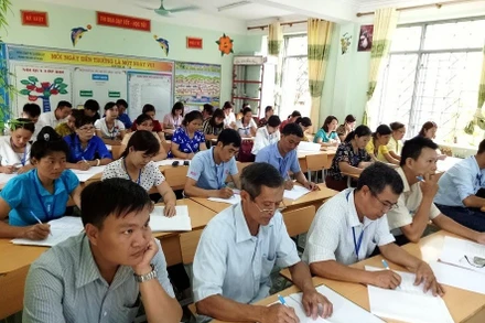 100% giáo viên toàn tỉnh Điện Biên được phổ cập AI.