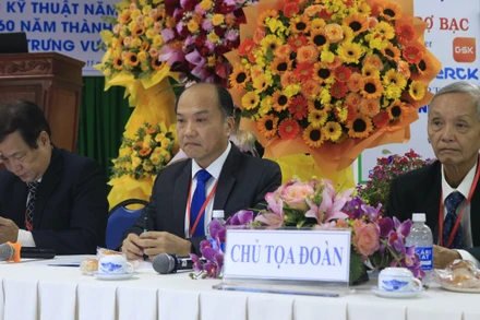 Hội nghị khoa học kỹ thuật Bệnh viện Trưng Vương 2023 nhằm cập nhật những kĩ thuật, phương pháp điều trị bệnh tiên tiến nhất hiện nay.