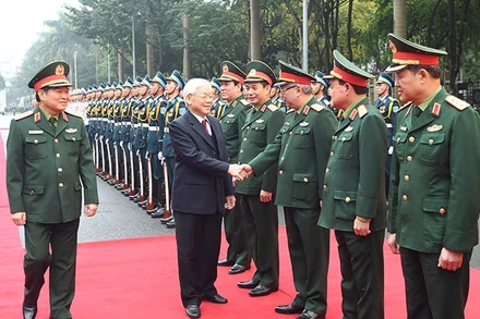 Tổng Bí thư, Chủ tịch nước Nguyễn Phú Trọng, Bí thư Quân ủy T.Ư với các đồng chí lãnh đạo Bộ Quốc phòng. Ảnh: ĐĂNG KHOA