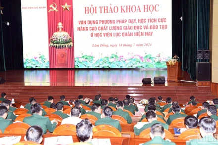 Quang cảnh hội thảo.