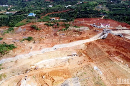 Khu vực thi công hồ chứa nước Đông Thanh, huyện Lâm Hà, tỉnh Lâm Đồng.