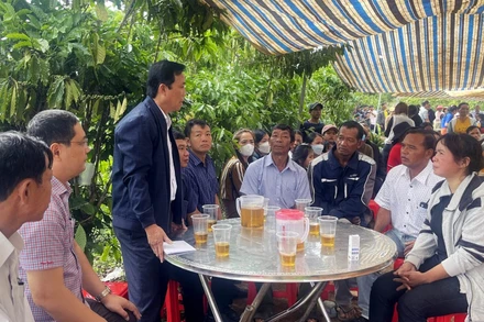 Chính quyền địa phương và cơ quan, đơn vị trên địa bàn thăm hỏi, chia buồn và hỗ trợ gia đình có 2 cháu nhỏ bị đuối nước.