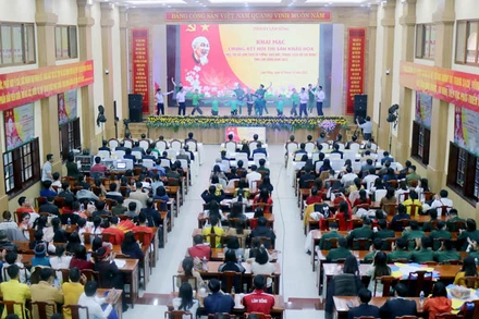 Quang cảnh hội thi.