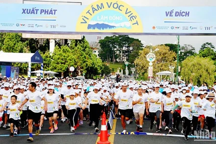 S-Race 2023 chính thức khai mạc tại thành phố Đà Lạt, Lâm Đồng thu hút đông đảo học sinh, sinh viên, thầy cô và phụ huynh tham gia. 