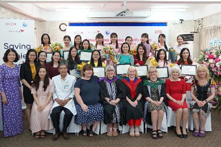 Bà Suzanna Lubran, Giám đốc điều hành của NBV và bà Trần Xuân Ngọc Thảo, Giám đốc Thương hiệu Doanh nghiệp và Cộng đồng VNG