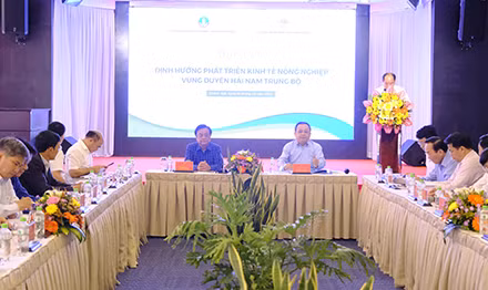 Hội nghị Ðịnh hướng phát triển kinh tế nông nghiệp vùng Duyên hải Nam Trung Bộ. (Nguồn: Báo Khánh Hòa)