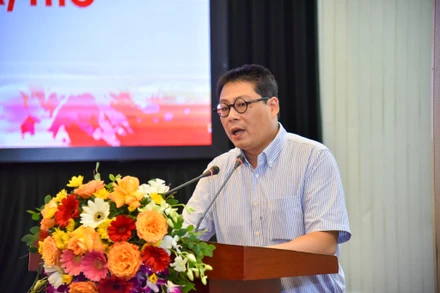 Văn Cao – Cách mạng và cách mạng thơ