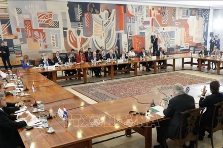 Hội nghị cấp cao các nhà lãnh đạo Nam Mỹ. (Ảnh: TTXVN)