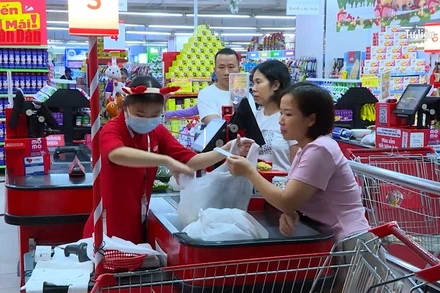 [Video] Các nhà sản xuất bắt "trend" tiêu dùng xanh bảo vệ môi trường